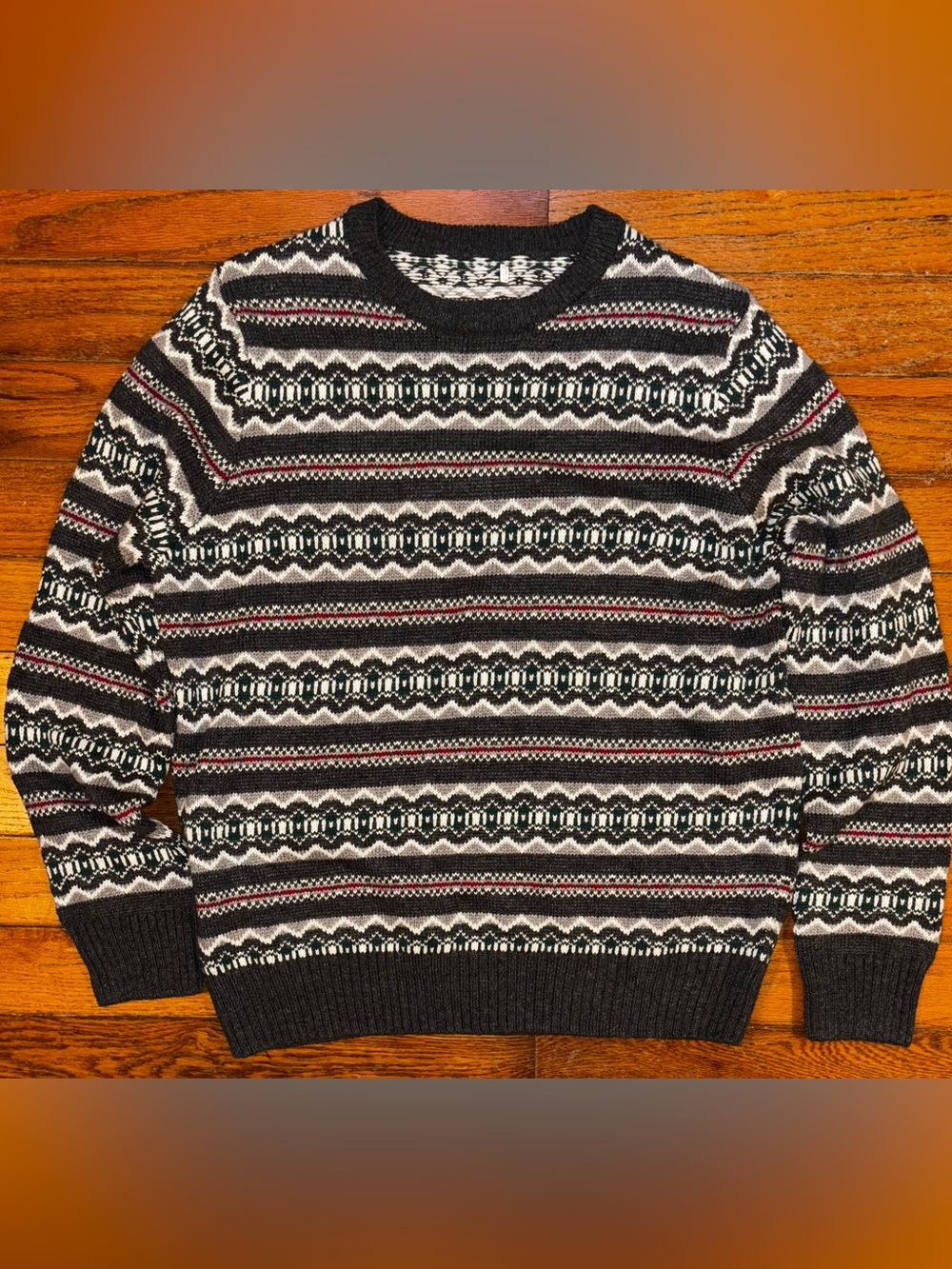 Classic 90’s Relaxed Fit Men’s Knit Sweater